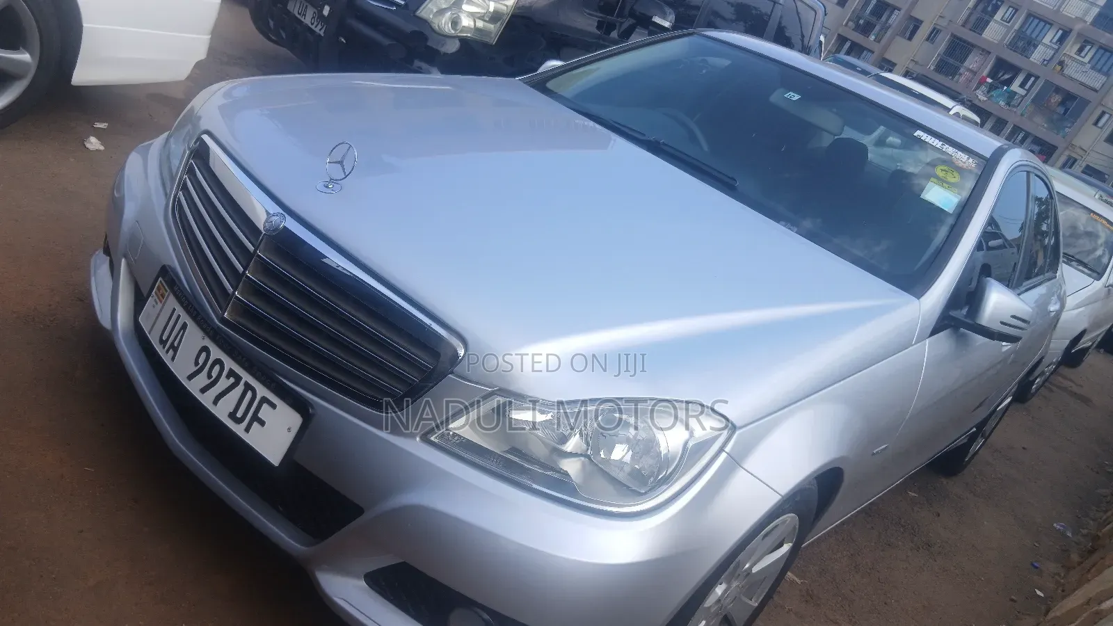 Mercedes-Benz C200 2011 Silver