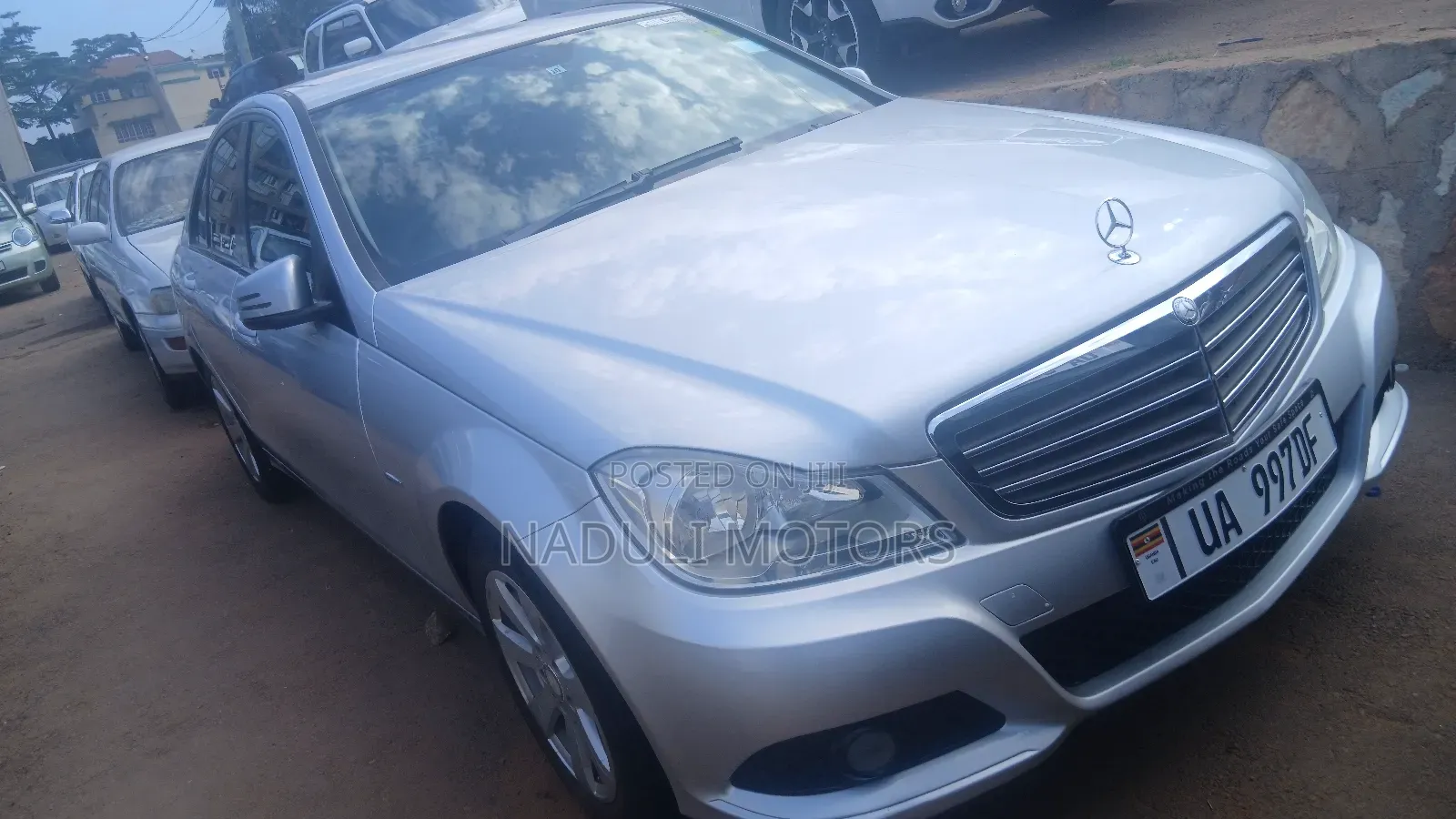 Mercedes-Benz C200 2011 Silver
