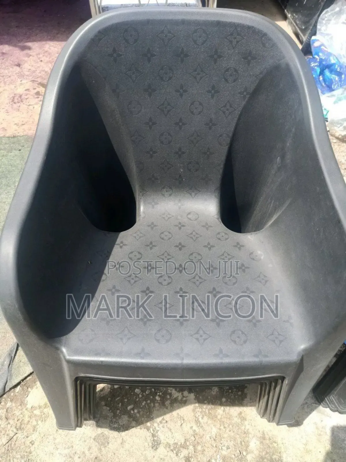 Plastic Armchair in Different Color
