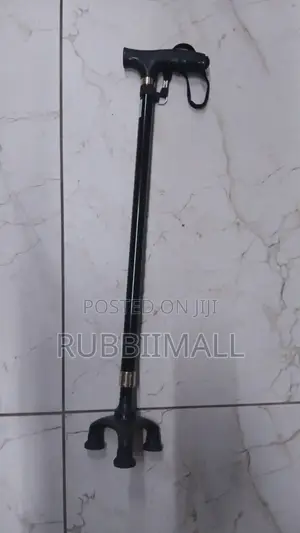 Walking Stick (3 Small Legs)