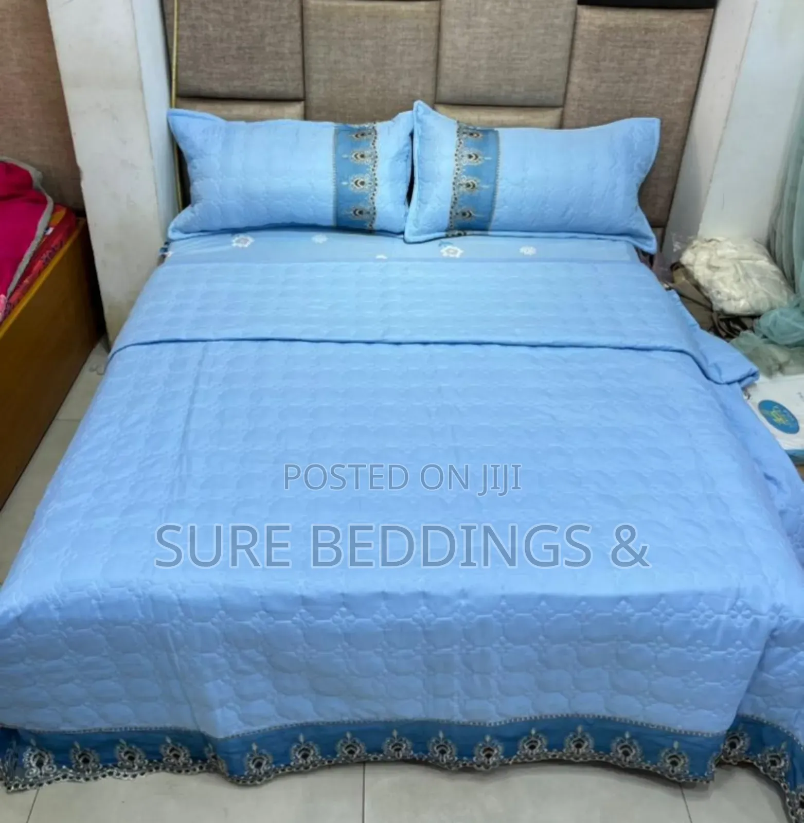 Talk Bedspread