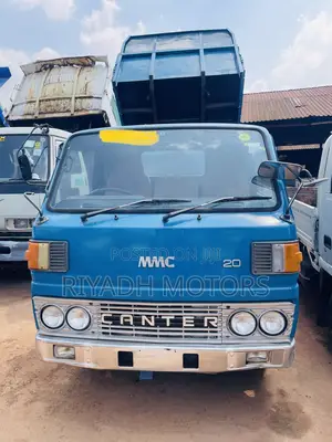 Mitsubishi Canter 1992 Blue