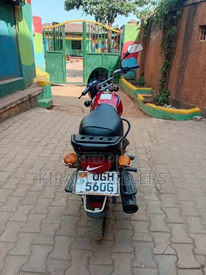 Bajaj CT 125X 2025 Red