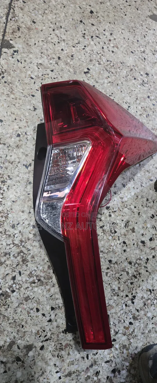 Mitsubishi Pajero Spot Tail Lamp 2014 - 2020