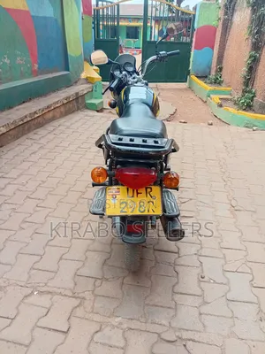Bajaj CT 125X 2025 Black