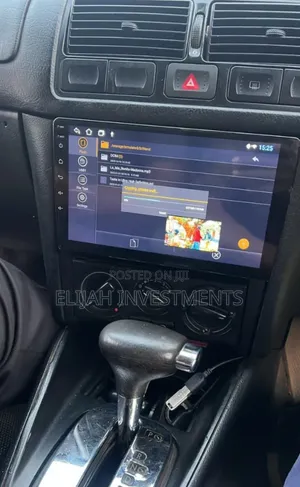 Universal Android Car Stereo Head Unit.