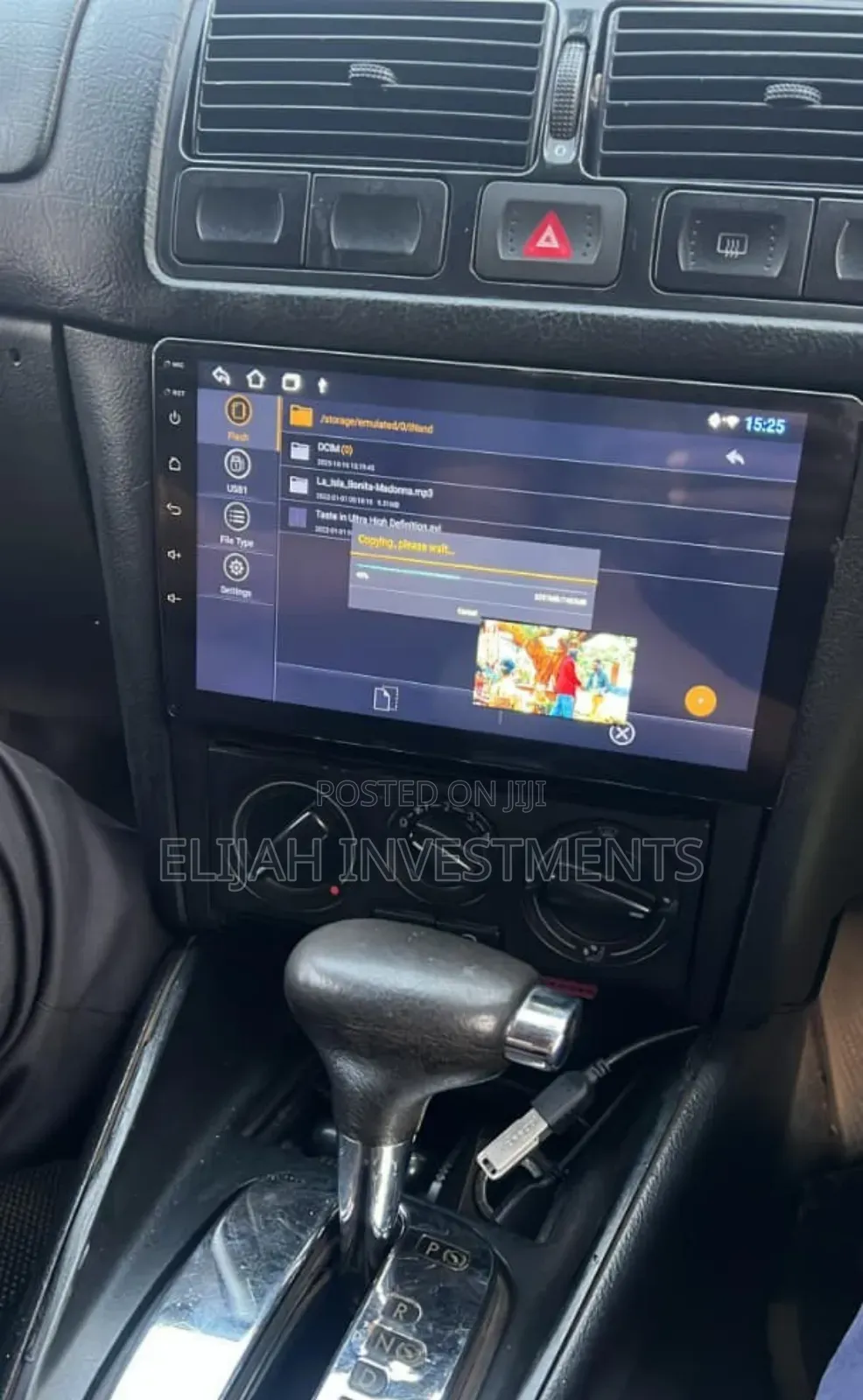 Universal Android Car Stereo Head Unit.