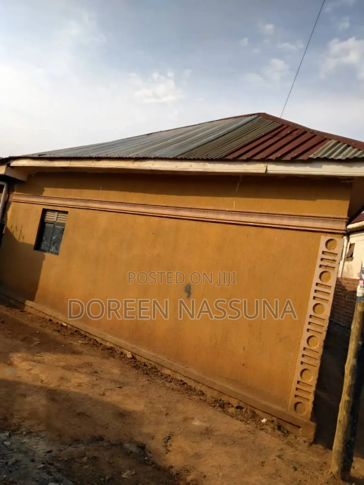 Furnished 6bdrm House in Busabala, Wakiso / Wakiso for sale