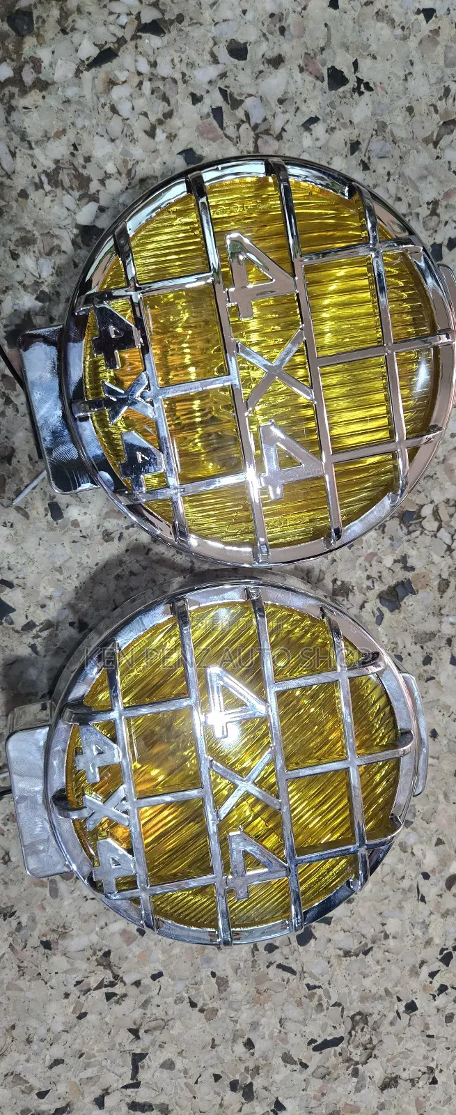 Rav4 Off- Road Halogen Foglights With 4x4 Grilles