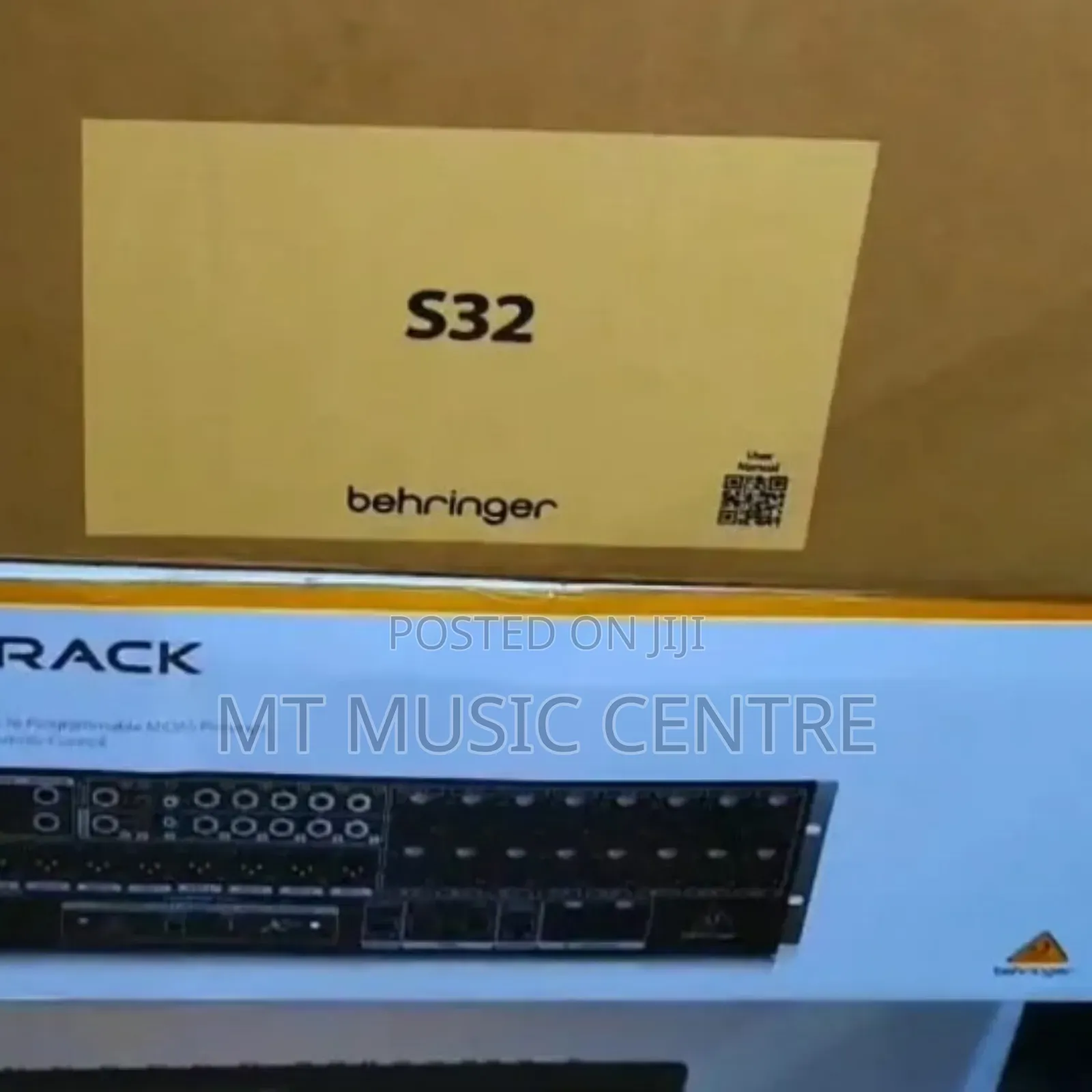 Behringer S32 Stage Box