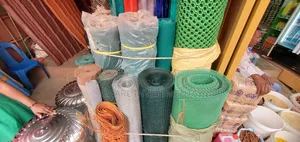 Plastic Chicken , Garden Mesh Poultry, Dogs, Rabbits -sizes: 2m X 25m
