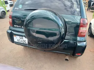 Toyota RAV4 Automatic 2003 Black