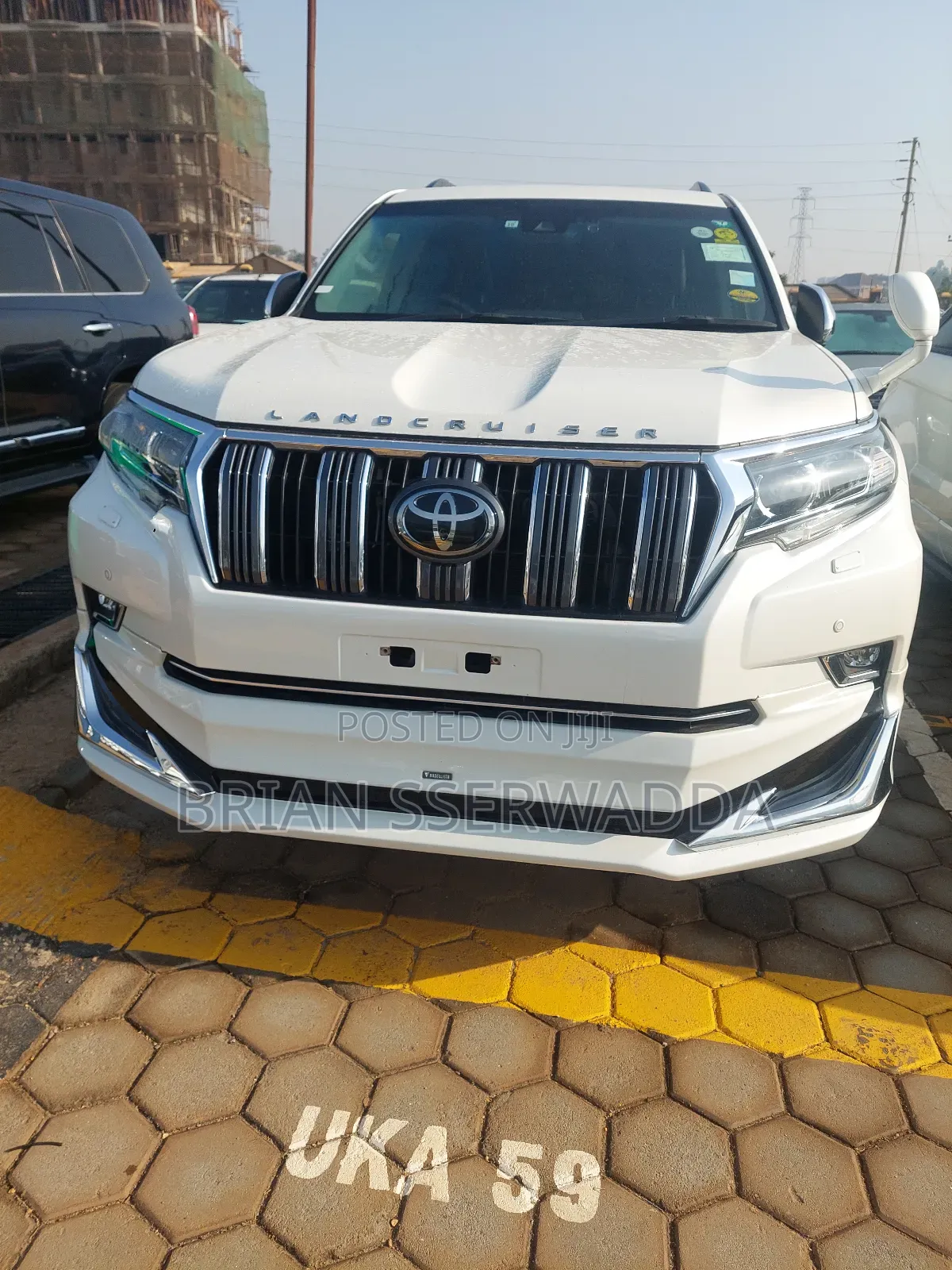 Toyota Land Cruiser Prado 2022 White