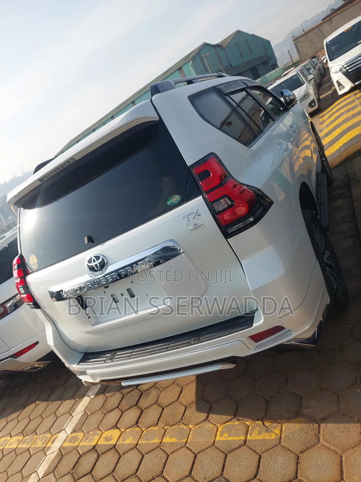 Toyota Land Cruiser Prado 2022 White