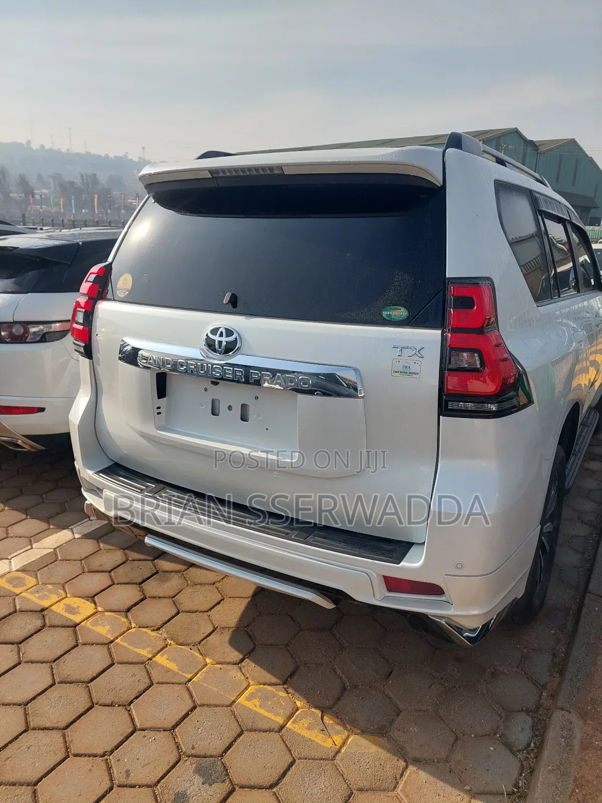 Toyota Land Cruiser Prado 2022 White
