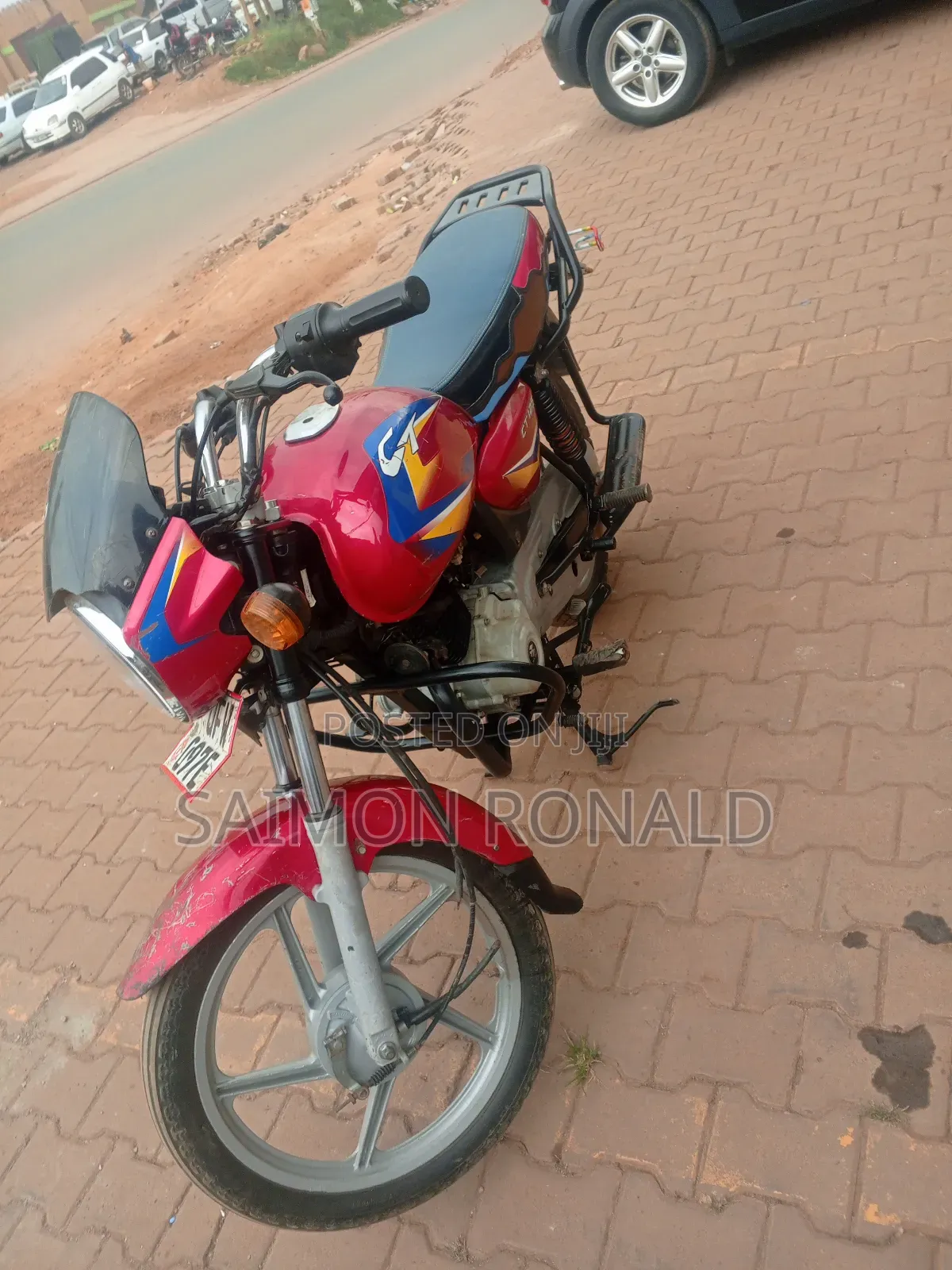 Bajaj CT 125X 2020 Red