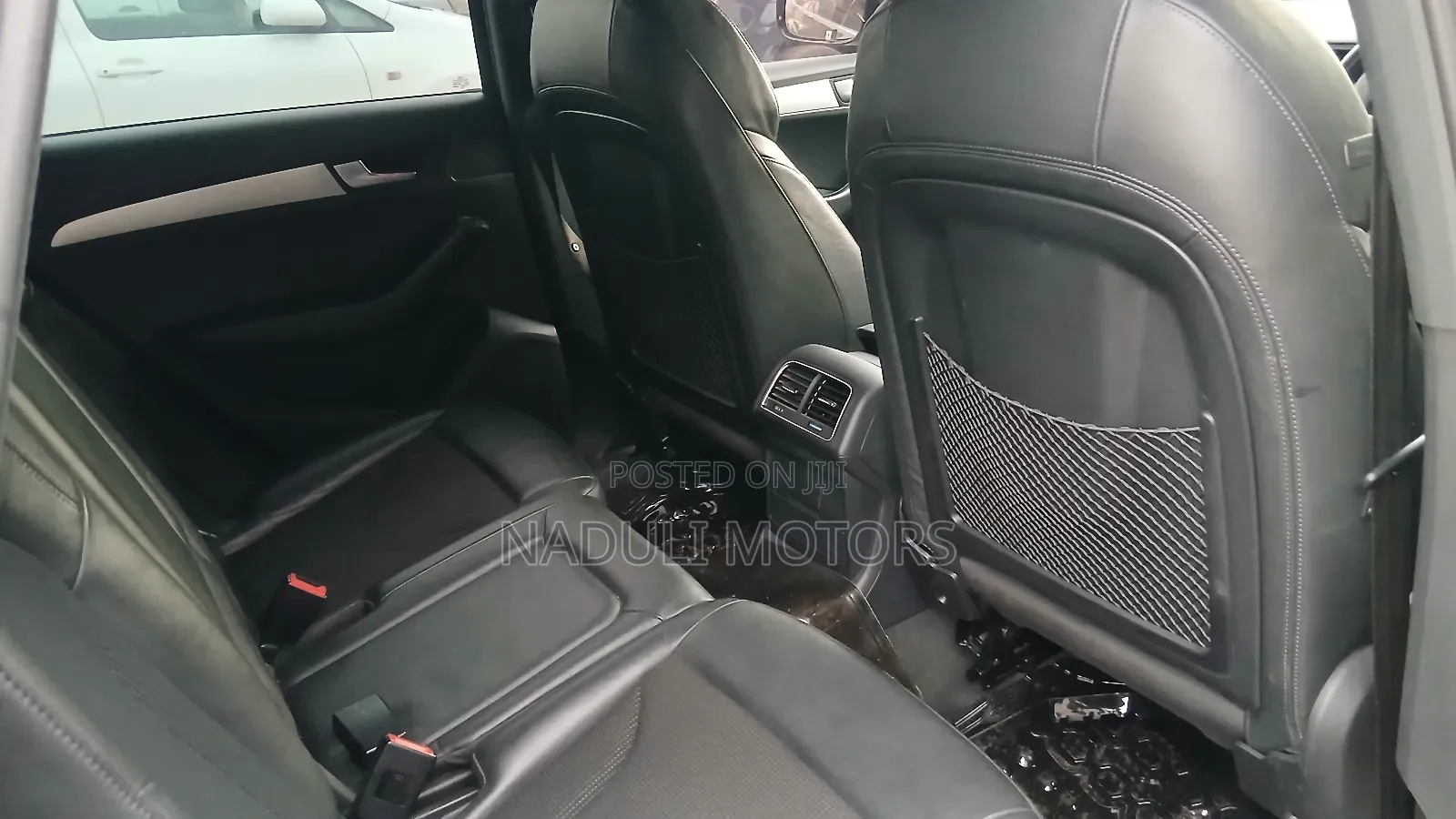 Audi Q5 2010 Black