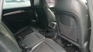 Audi Q5 2010 Black