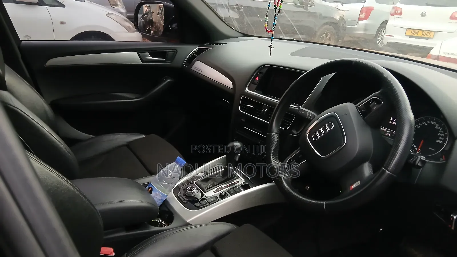 Audi Q5 2010 Black