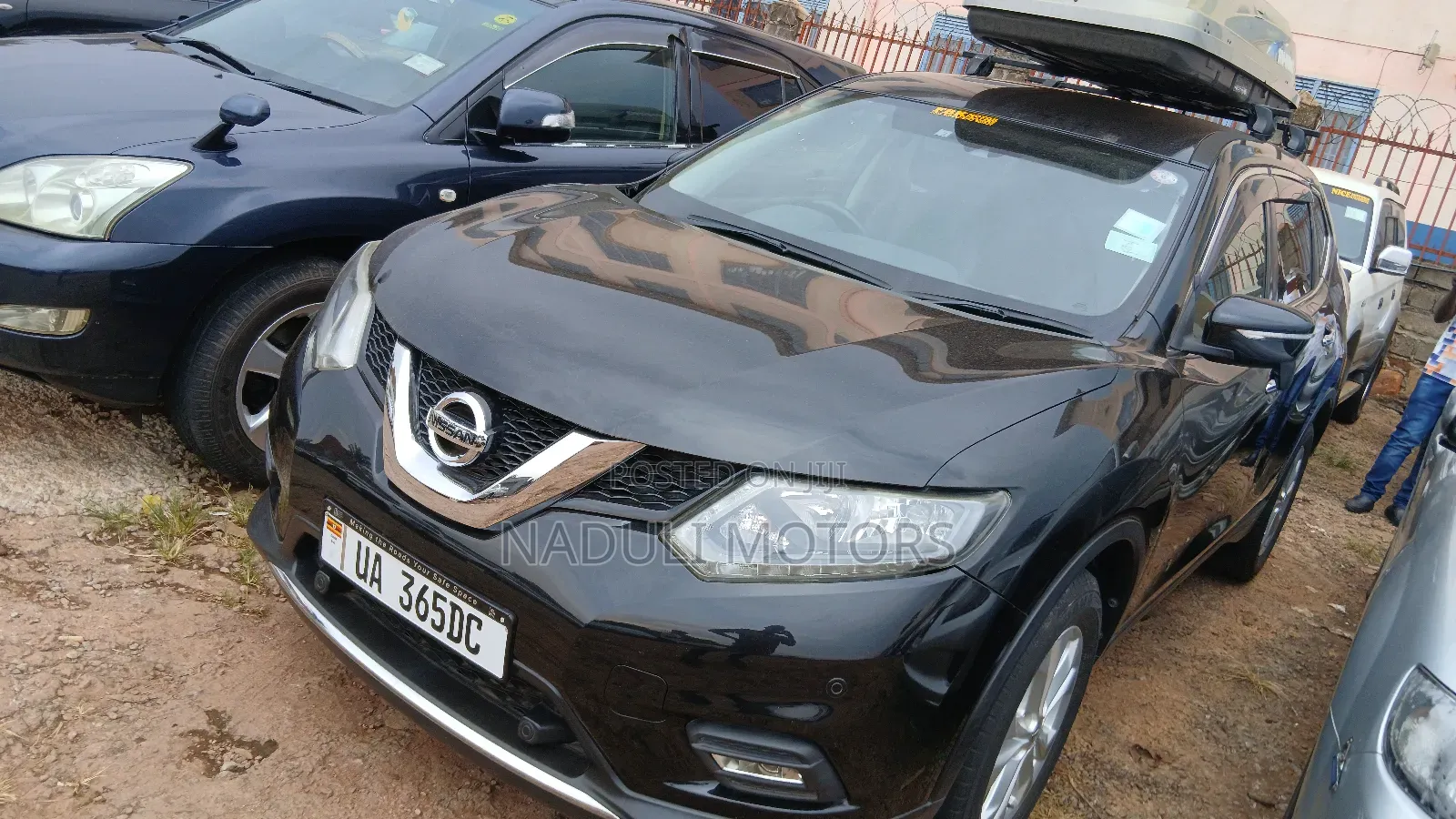 Nissan X-Trail 2012 Black