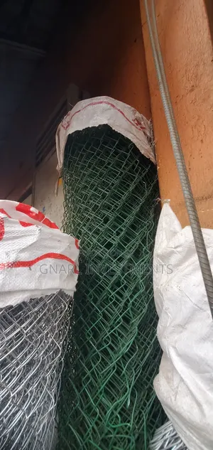 Green Coated Chain Links