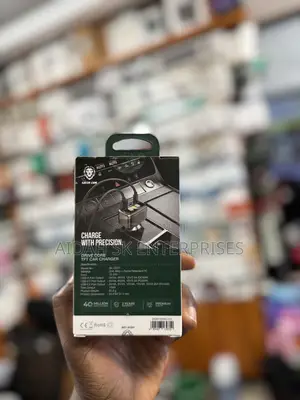 Green Lion Drive Core TFT Car Charger.