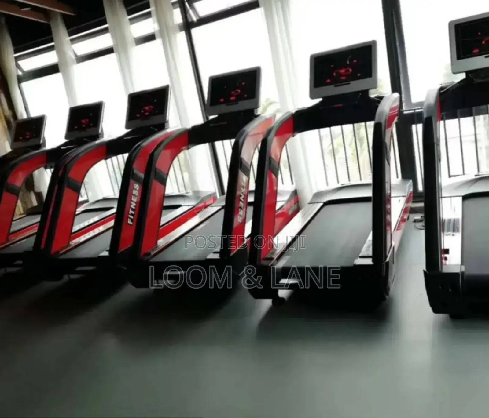 Commercial Treadmill Designed for Fitness Centers