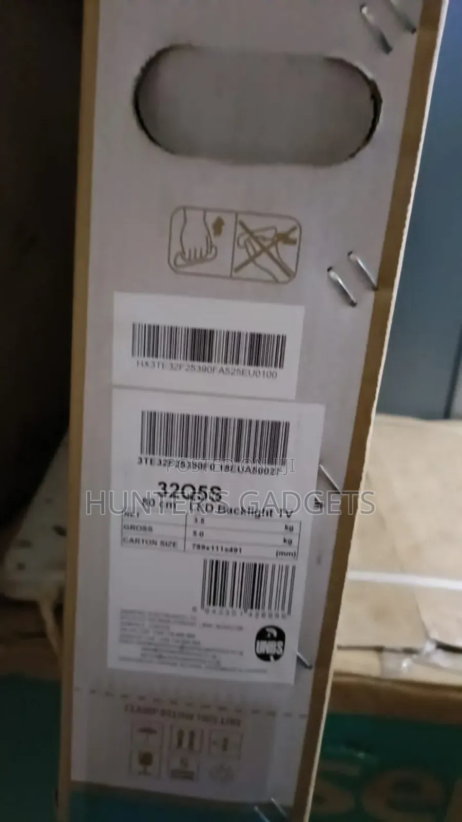 Hisense 32inch Smart Qled New Model Brand New