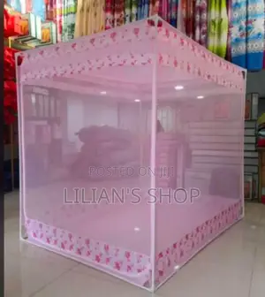 Free-Standing, Box-Style Mosquito Net