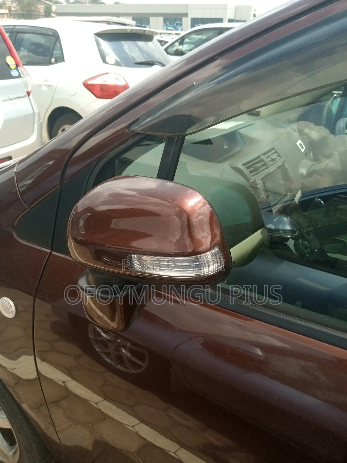 Toyota Passo Sette 2010 Maroon