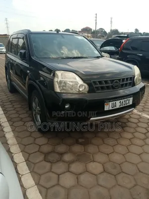 Nissan X-Trail 2010 Black