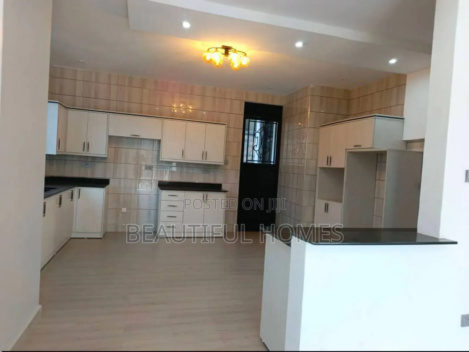 Furnished 6bdrm Mansion in Ntinda, Nakawa for sale