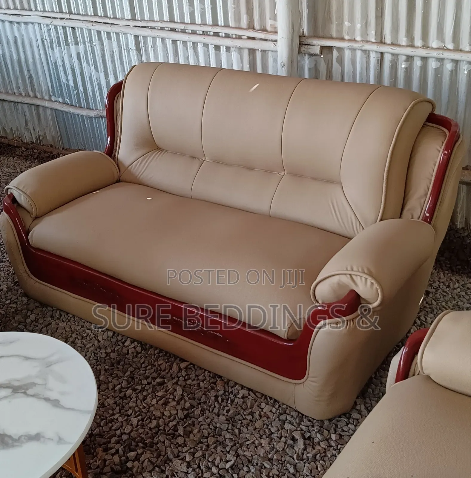 Omax 6 Sitter Sofa