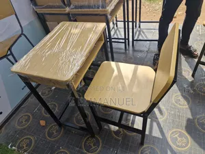 School Furniture/ Student Desk