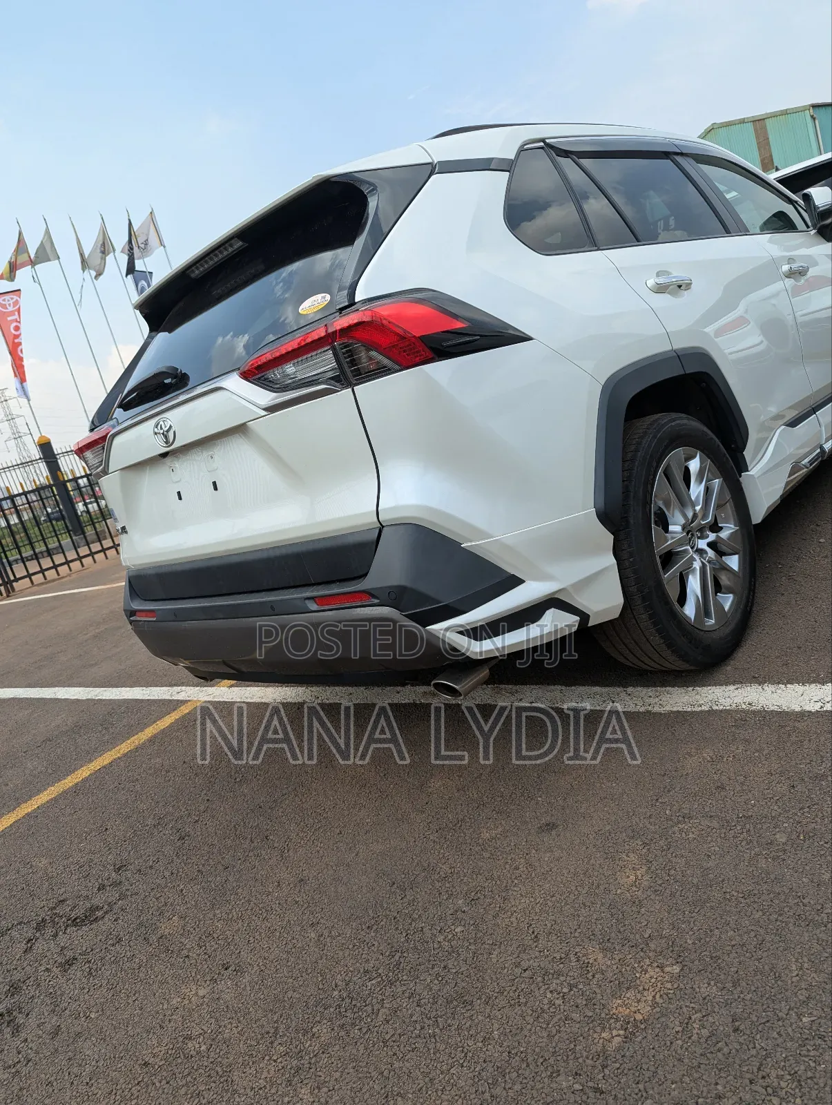 Toyota RAV4 2019 White