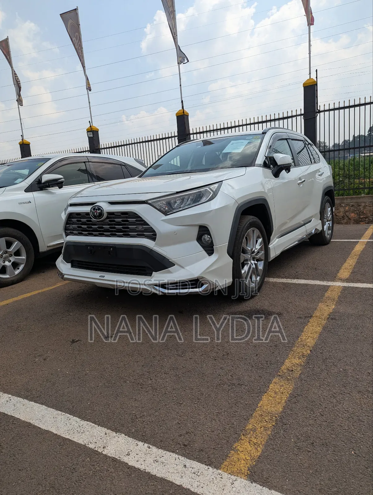 Toyota RAV4 2019 White