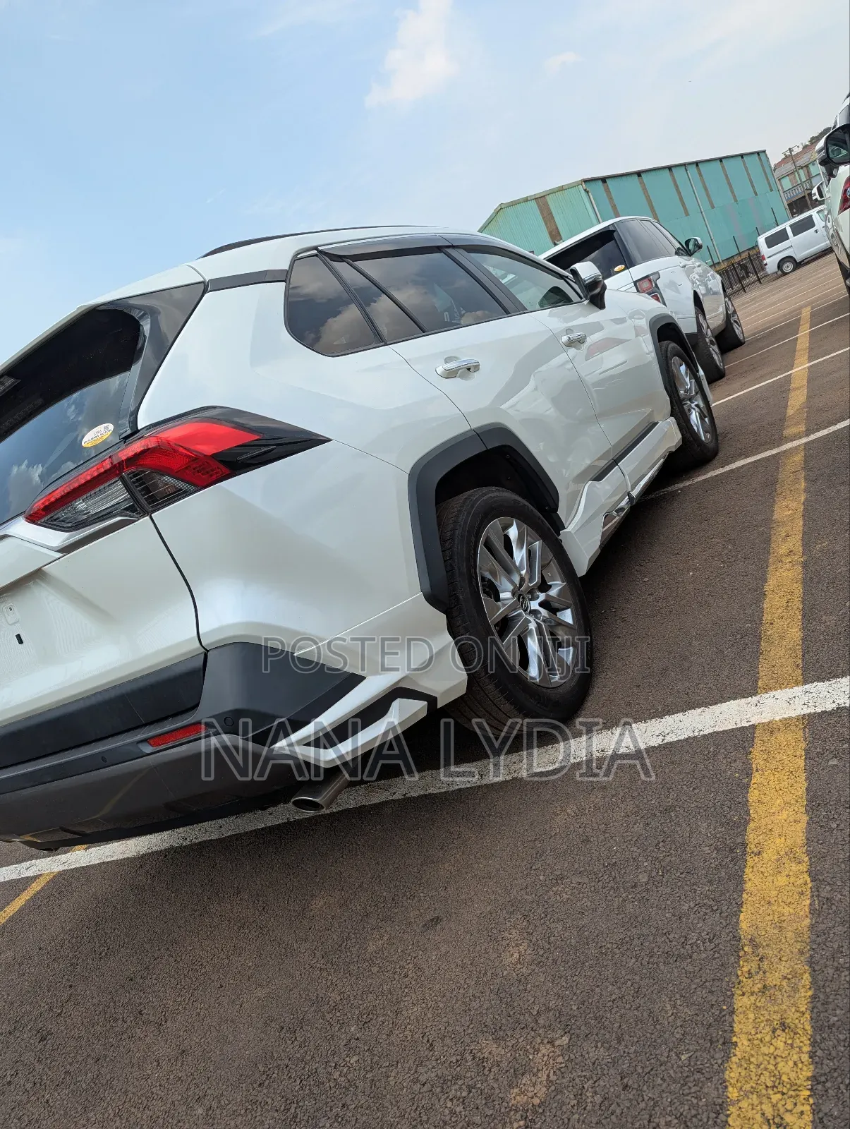 Toyota RAV4 2019 White
