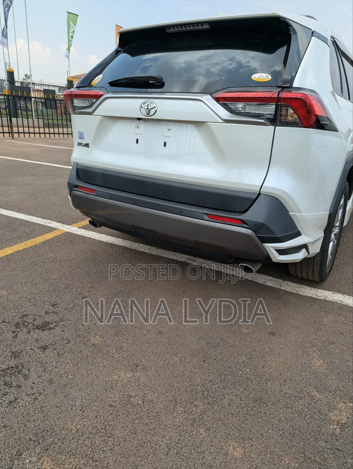 Toyota RAV4 2019 White