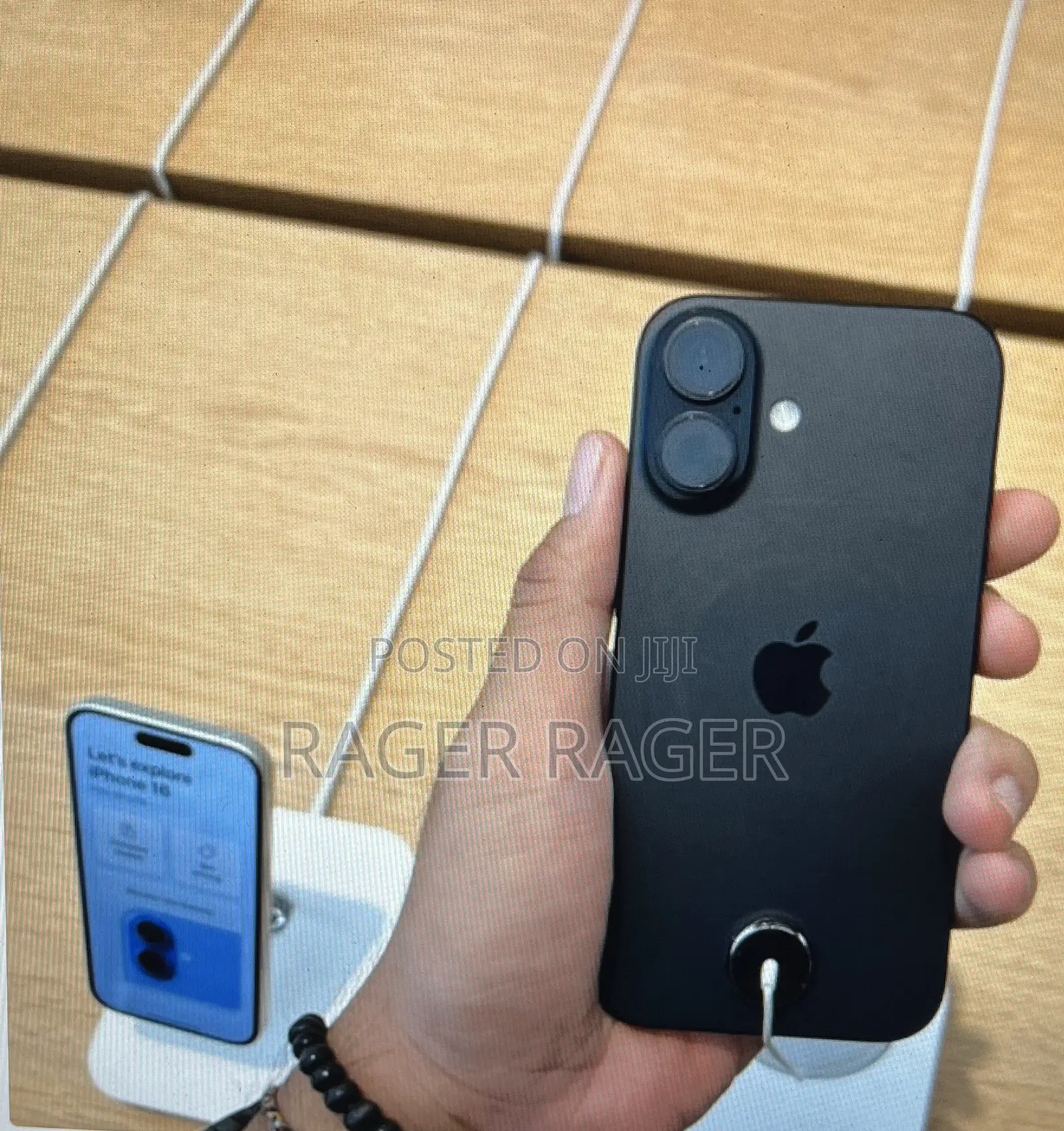New Apple iPhone 16 256 GB Black