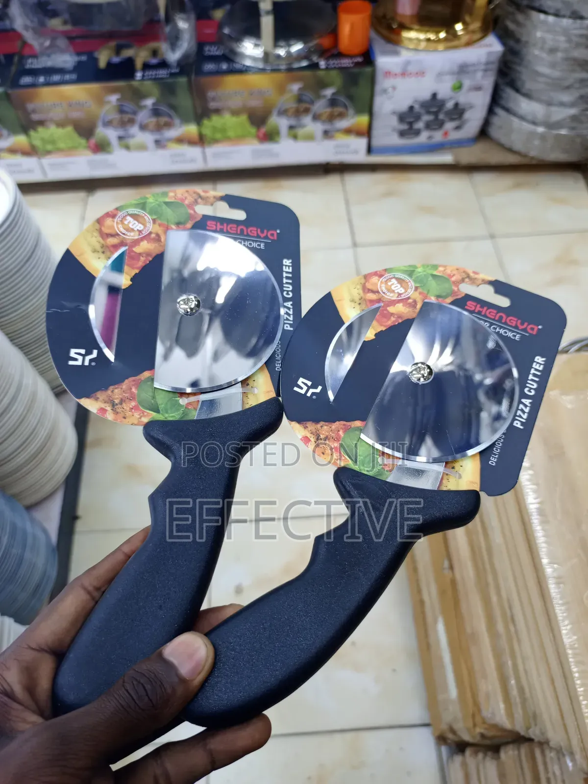 Shengya Pizza Cutter.