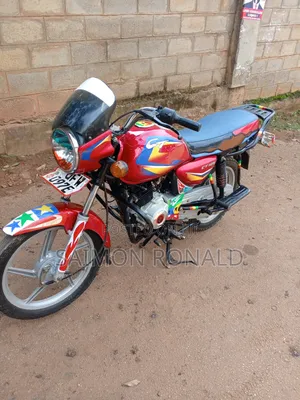 Bajaj CT 125X 2020 Red