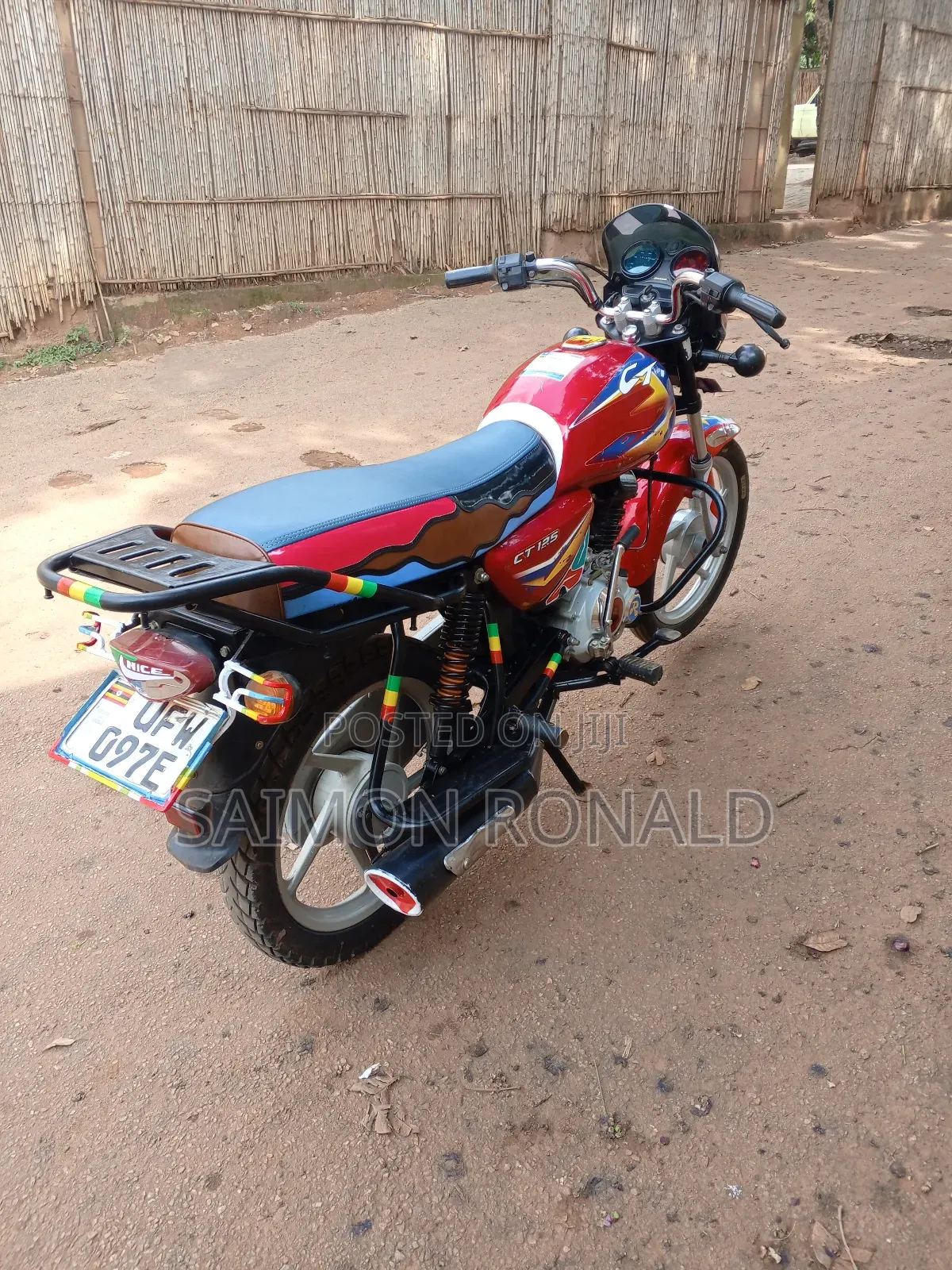 Bajaj CT 125X 2020 Red