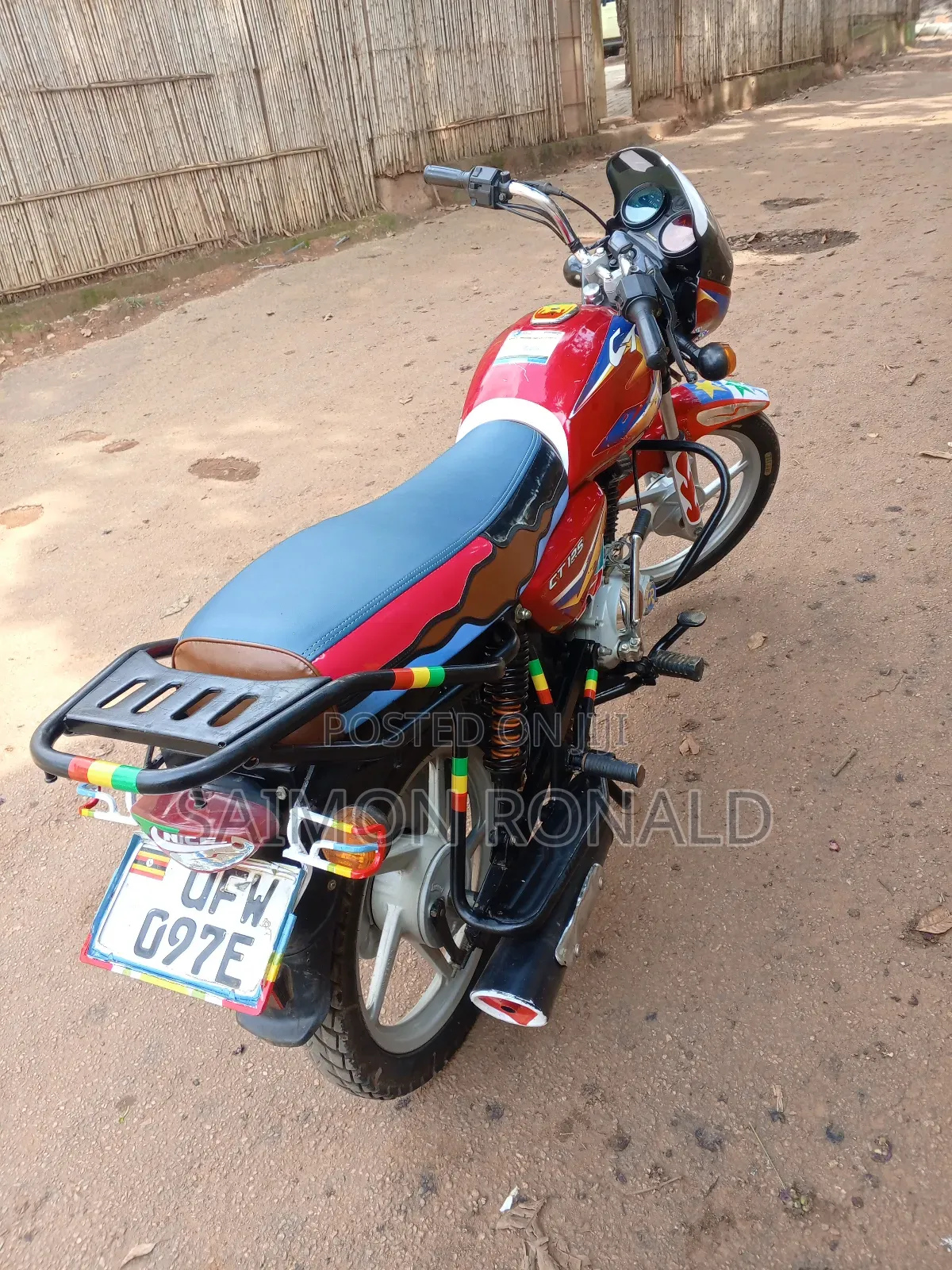 Bajaj CT 125X 2020 Red
