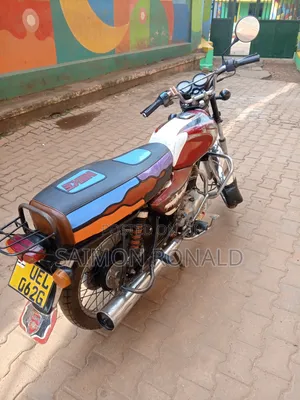 Bajaj Boxer 100 2010 Red