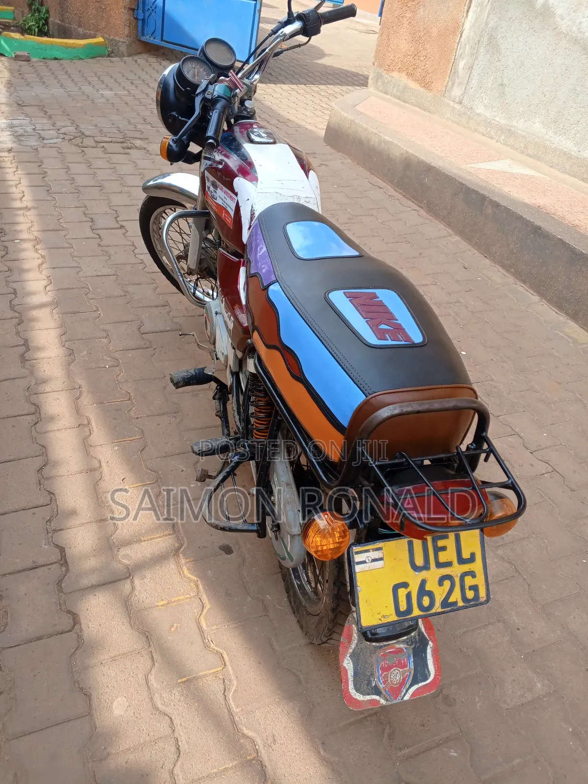 Bajaj Boxer 100 2010 Red