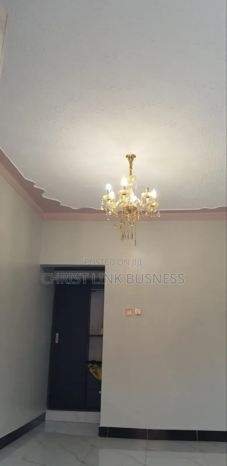 1bdrm Bungalow in Central Division for rent