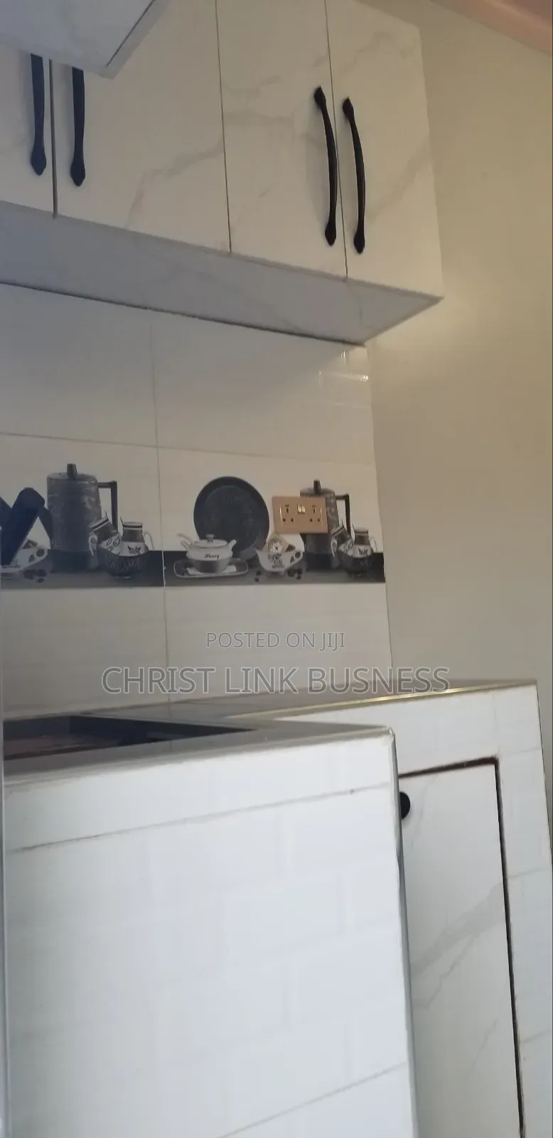 1bdrm Bungalow in Central Division for rent