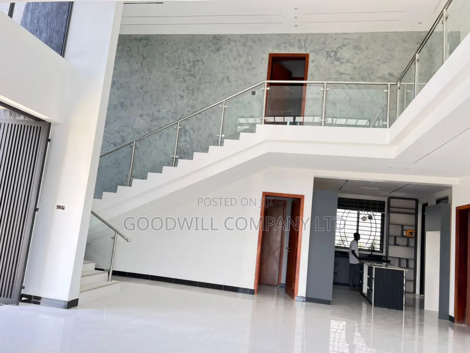 5bdrm House in Kira, Central Division for sale
