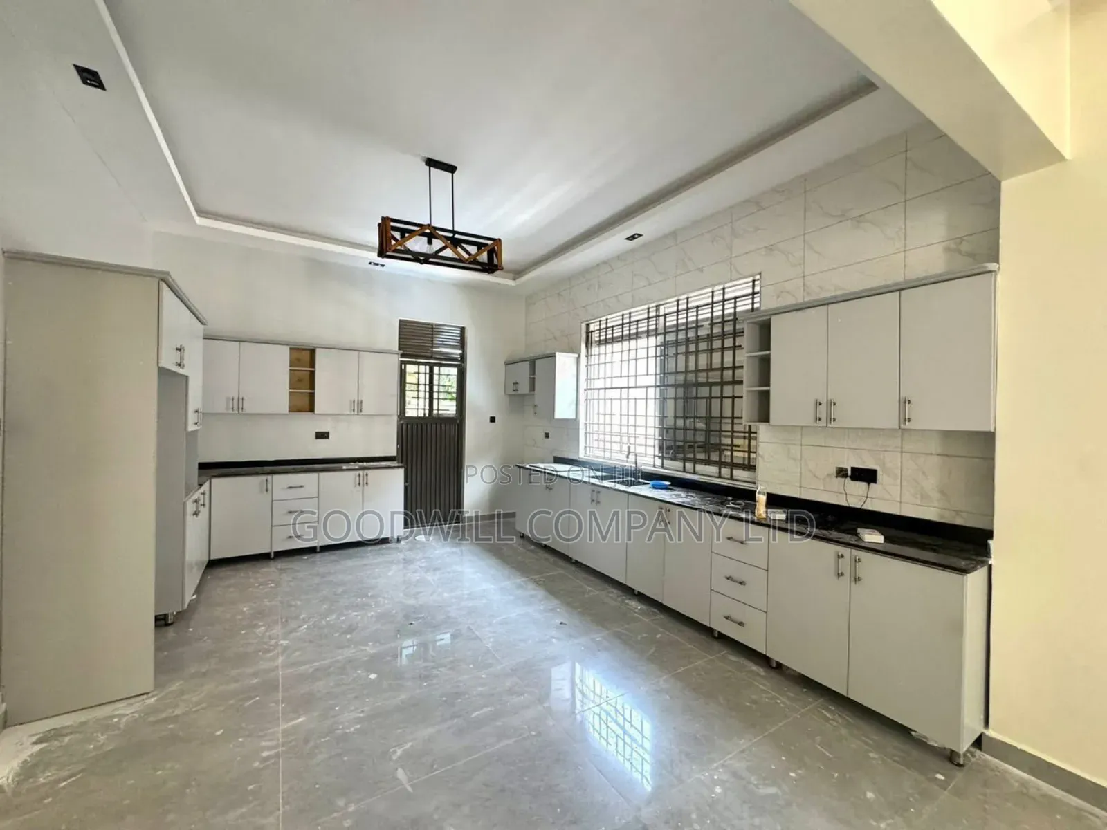 4bdrm House in Kira, Central Division for sale