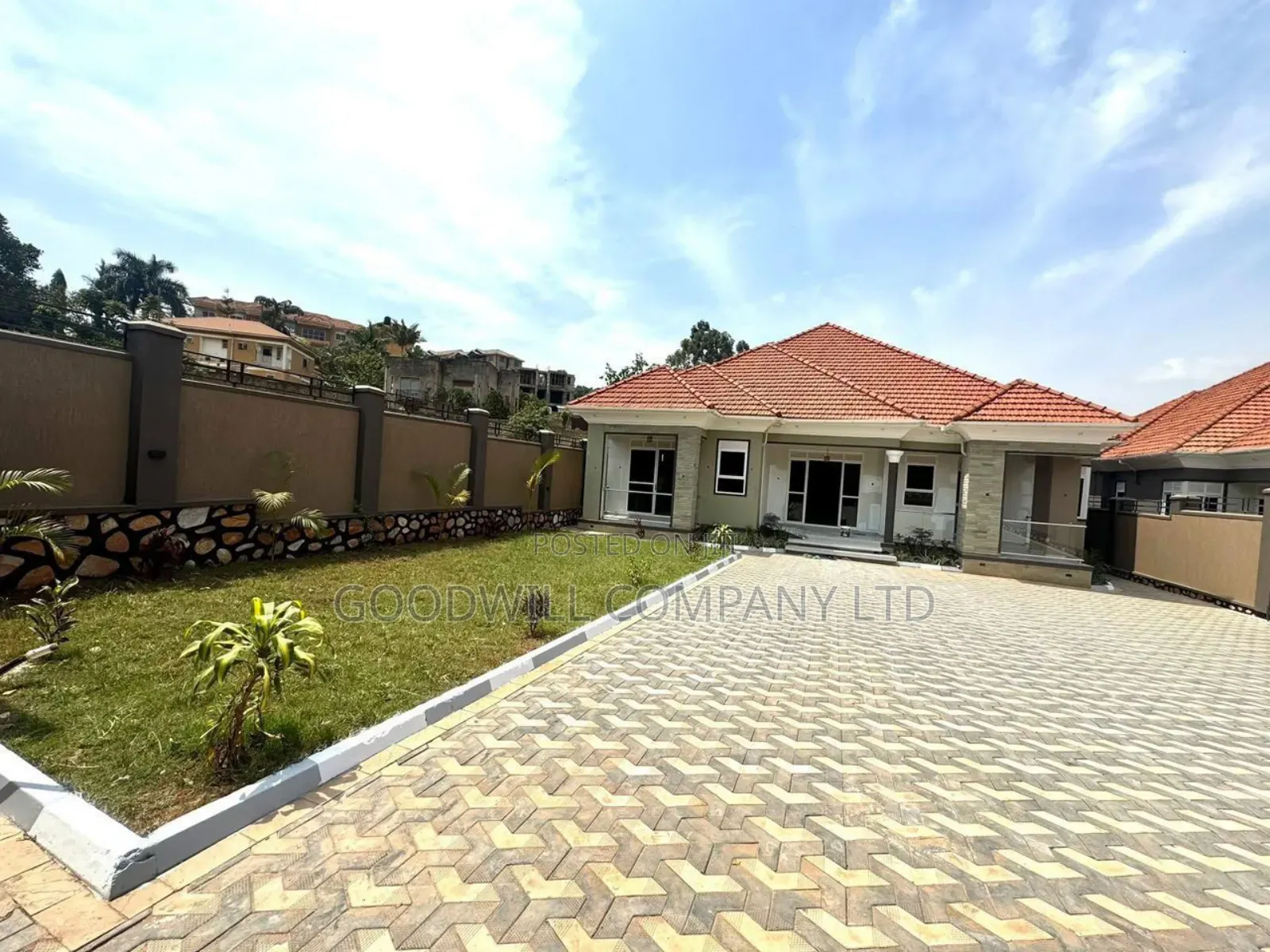 4bdrm House in Kira, Central Division for sale
